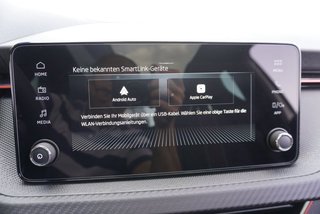 Skoda Kamiq Monte Carlo 1,5TSI DSG 4*J.Gar/18*Alu/el.Klappe  ** - foto 30