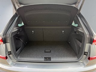 Skoda Kamiq Monte Carlo 1,5TSI DSG 4*J.Gar/18*Alu/el.Klappe  ** - bilder 11