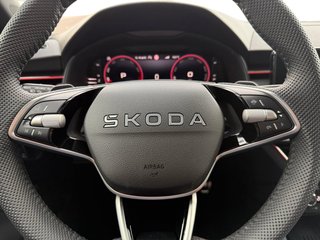 Skoda Kamiq Monte Carlo 1,5TSI DSG 4*J.Gar/18*Alu/el.Klappe  ** - bilder 15