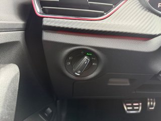 Skoda Kamiq Monte Carlo 1,5TSI DSG 4*J.Gar/18*Alu/el.Klappe  ** - bilder 16