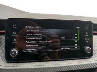Skoda Kamiq Monte Carlo 1,5TSI DSG 4*J.Gar/18*Alu/el.Klappe  ** - bilder 35