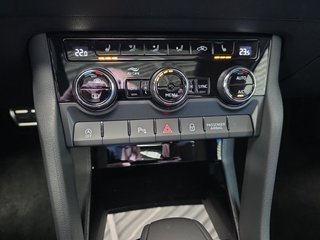 Skoda Karoq Sportline 2,0TSI DSG Pano/AHK/4*J.Gar/Navi/Matrix   ** - bilder 24