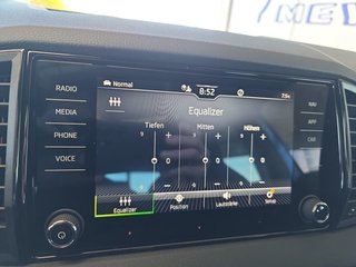 Skoda Karoq Sportline 2,0TSI DSG Pano/AHK/4*J.Gar/Navi/Matrix   ** - bilder 45