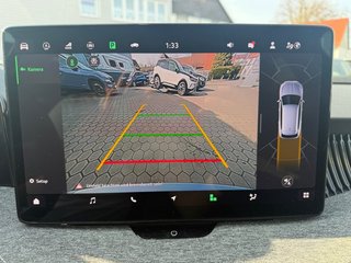 Skoda Superb Combi 2,0TDI DSG Navi/DCC/ACC/Kamera/Sitzhz.  ** - bilder 25