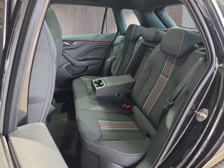 Skoda Kamiq Monte Carlo 1,5TSI DSG 4*J.Gar/AHK/18*Alu/el.Klappe - foto 10