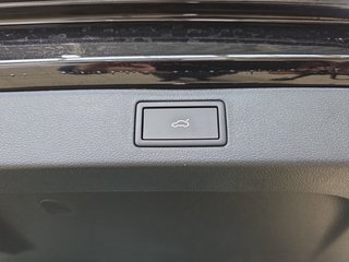 Skoda Kamiq Monte Carlo 1,5TSI DSG 4*J.Gar/AHK/18*Alu/el.Klappe - foto 17