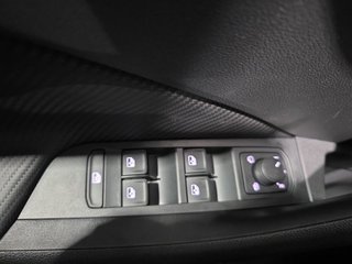 Skoda Kamiq Monte Carlo 1,5TSI DSG 4*J.Gar/AHK/18*Alu/el.Klappe - foto 22