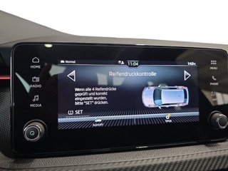 Skoda Kamiq Monte Carlo 1,5TSI DSG 4*J.Gar/AHK/18*Alu/el.Klappe - foto 36
