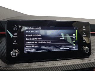 Skoda Kamiq Monte Carlo 1,5TSI DSG 4*J.Gar/AHK/18*Alu/el.Klappe - foto 39