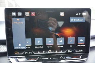 CUPRA Terramar 2.0TSI 4Drive aAHK/Standhz/ACC/el.Klappe   ** - bilder 42