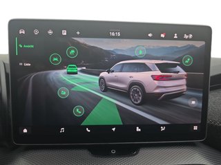 Skoda Kodiaq 2,0TDI DSG 4x4 AHK/4*J.Gar/Navi/el.Klappe/Kamera  ** - bilder 22
