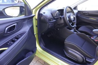 Hyundai i20 1.0 T-GDI 7DCT Navi/LED/Kamera/Winterp/Keyless  ** - bilder 3