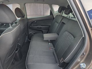 Kia Venga 1,6 CVVT 125PS AHK/Keyless/Alu/Sitzhz/Klimaaut. - bilder 8