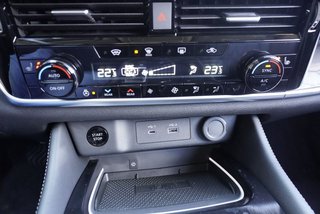 Nissan X-Trail Tekna 1.5 VC-T e-POWER e-4ORCE UPE=56500 Euro   ** - bilder 16