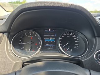 Nissan Qashqai 1.3 DIG-T aAHK/Navi/Kamera/Winterp. - bilder 14