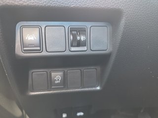 Nissan Qashqai 1.3 DIG-T aAHK/Navi/Kamera/Winterp. - bilder 17