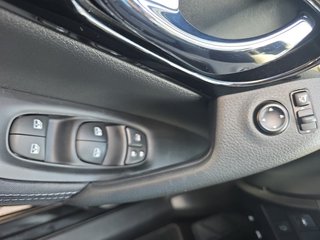 Nissan Qashqai 1.3 DIG-T aAHK/Navi/Kamera/Winterp. - bilder 19