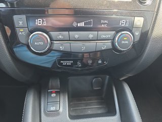 Nissan Qashqai 1.3 DIG-T aAHK/Navi/Kamera/Winterp. - bilder 21