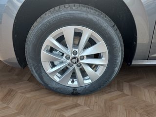 Skoda Kamiq Selection 1,5TSI DSG AHK/Kamera/LED/Kessy/Winterp.  ** - bilder 10