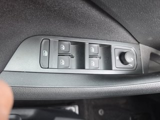 Skoda Kamiq Selection 1,5TSI DSG AHK/Kamera/LED/Kessy/Winterp.  ** - bilder 20