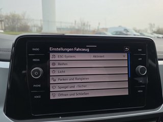 Volkswagen T-Roc Life 2,0TDI Navi/LED/Alu/ACC/Parkas.  ** - bilder 28