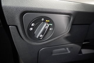 Volkswagen Touran 1,5TSI DSG 7-Sitzer/Easy Open/Kamera - bilder 21