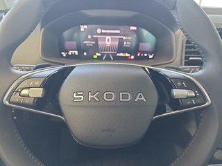 Skoda Karoq 1,5TSI DSG 4*J.Gar/aAHK/Kamera/Kessy/Winterp.  ** - bilder 17