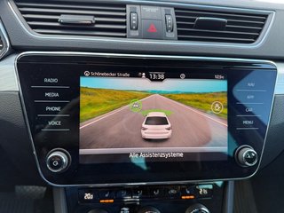 Skoda Superb Combi 1,5TSI DSG Navi/Kamera/el.Klappe/Kessy         ** - bilder 37
