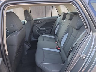 Skoda Kamiq Selection 1,5TSI DSG AHK/Kamera/LED/Kessy/Winterp.  ** - foto 10