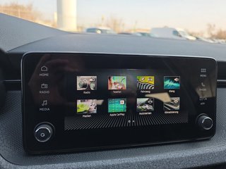 Skoda Kamiq Selection 1,5TSI DSG AHK/Kamera/LED/Kessy/Winterp.  ** - foto 32