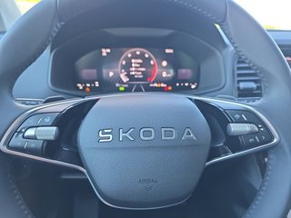 Skoda Karoq 1,5TSI DSG 4*J.Gar/aAHK/Kamera/Kessy/Winterp.  ** - foto 16