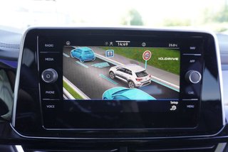 Volkswagen T-Roc R-Line 1,5TSI DSG UPE=45500 Euro    ** - bilder 39