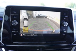 Volkswagen T-Roc R-Line 1,5TSI DSG UPE=45500 Euro    ** - bilder 44