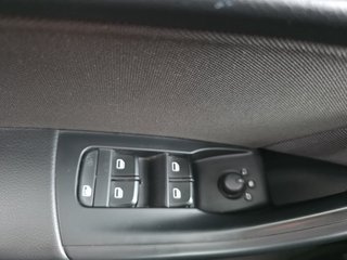 Audi Q3 1.4TFSI 125PS BI-Xenon/AHK/8*Alu/Keyless/Sitzhz. - foto 16