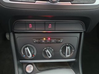 Audi Q3 1.4TFSI 125PS BI-Xenon/AHK/8*Alu/Keyless/Sitzhz. - foto 18