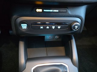 Ford Focus 1,0 125PS ACC/Kamera/LED/Navi/Winterp.   ** - foto 20