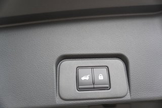 Nissan X-Trail Tekna 1.5 VC-T e-POWER e-4ORCE UPE=57500 Euro - bilder 9