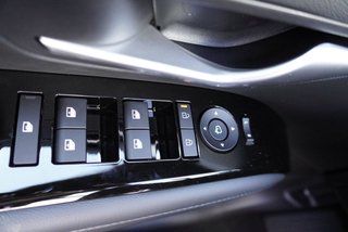 Hyundai TUCSON 1.6 T-GDI DCT Pano/Matrix/Keyless/el.Klappe   ** - bilder 20