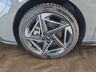 Hyundai i30 Kombi N-Line 1.5 T-GDI 7DCT Keyless/ACC/LED/Navi/Winterp.  ** - bilder 11