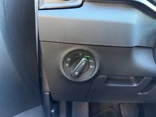 Skoda Karoq 1,5TSI DSG aAHK/Navi/Kamera/LED/ACC/Winterp.   ** - foto 20