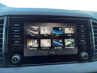 Skoda Karoq 1,5TSI DSG aAHK/Navi/Kamera/LED/ACC/Winterp.   ** - foto 39