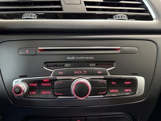 Audi Q3 2.0TDI 184PS Quattro aAHK/8*Alu/Navi/BI-Xenon - bilder 21