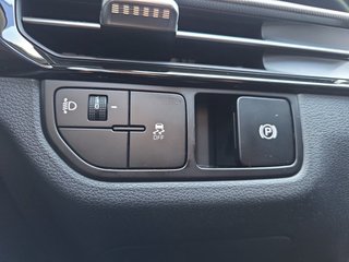 Kia Sportage 1.6 T-GDI DCT Facelift Navi/Winterp/LED/Kamera  ** - bilder 17