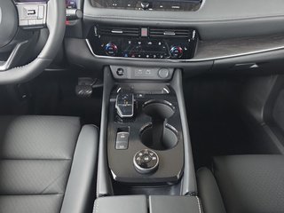 Nissan X-Trail Tekna 1.5 e-POWER e-4ORCE UPE=58300 Euro   ** - foto 6