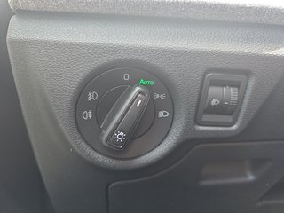 Skoda Kamiq Selection 1,5TSI DSG AHK/Kamera/LED/Kessy/Winterp.  ** - bilder 19