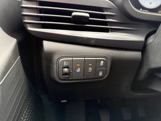 Hyundai i20 1.0 T-GDI Navi/Kamera/LED/Winterp.  ** - foto 14