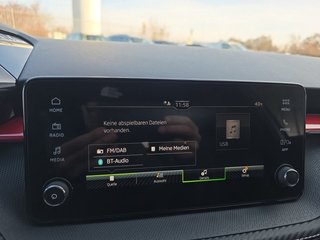 Skoda Fabia Monte Carlo 1,0TSI DSG 5*J.Gar/LED/Winterp/Temp. - bilder 22