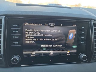 Skoda Karoq 1,5TSI DSG aAHK/Navi/Kamera/LED/ACC/Winterp.   ** - bilder 25