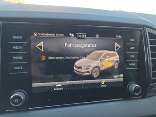 Skoda Karoq 1,5TSI DSG aAHK/Navi/Kamera/LED/ACC/Winterp.   ** - bilder 32