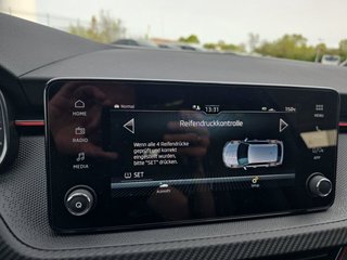 Skoda Kamiq Monte Carlo 1,5TSI DSG AHK/Matrix/el.Klappe         ** - bilder 42